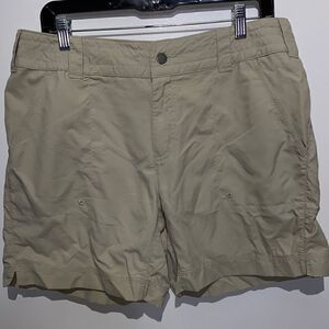 Columbia Sports Women's Titanium Khaki Shorts Size 12